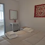 Grandma's Sifnos House 4*