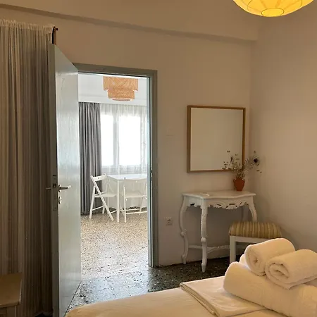 公寓式酒店 Grandma's Sifnos House 4*