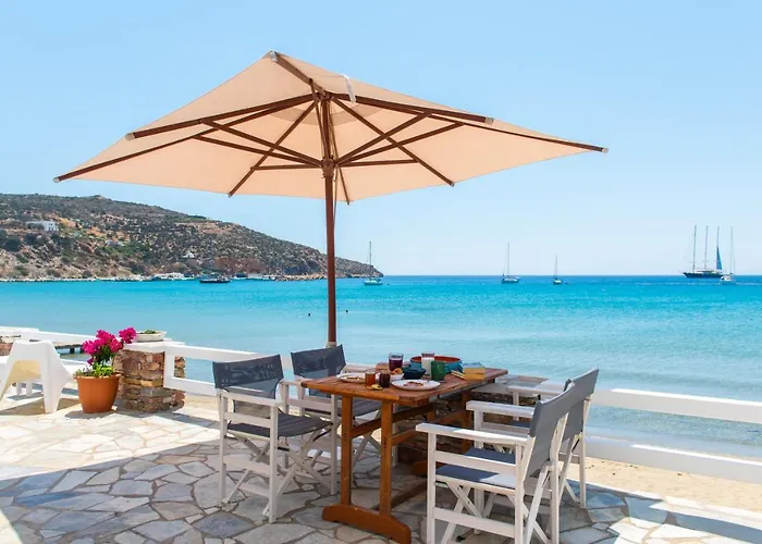 Grandma's Sifnos House Aparthotel