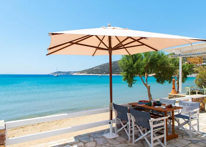 Grandma's Sifnos House Aparthotel 4*