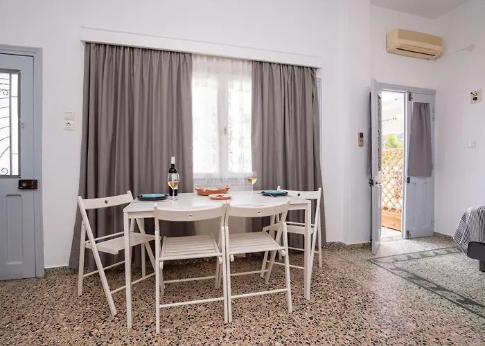 Aparthotel Grandma's Sifnos House