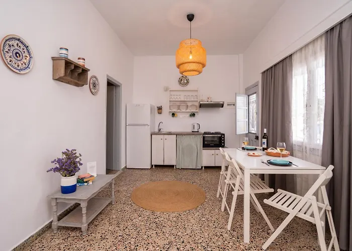 Aparthotel Grandma's Sifnos House Platis Gialos (Sifnos)