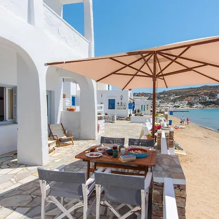 Grandma's Sifnos House Aparthotel