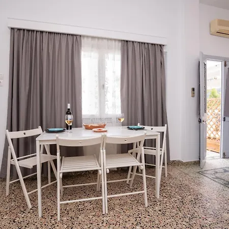 Apartahotel Grandma's Sifnos House