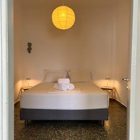 Grandma's Sifnos House Aparthotel