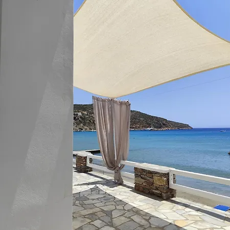 Grandma's Sifnos House Апарт-отель 4*